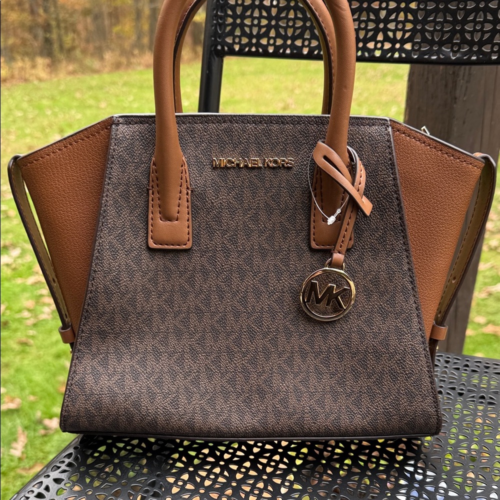 Michael Kors Brown Avril SM TZ Satchel - Picture 1 of 10
